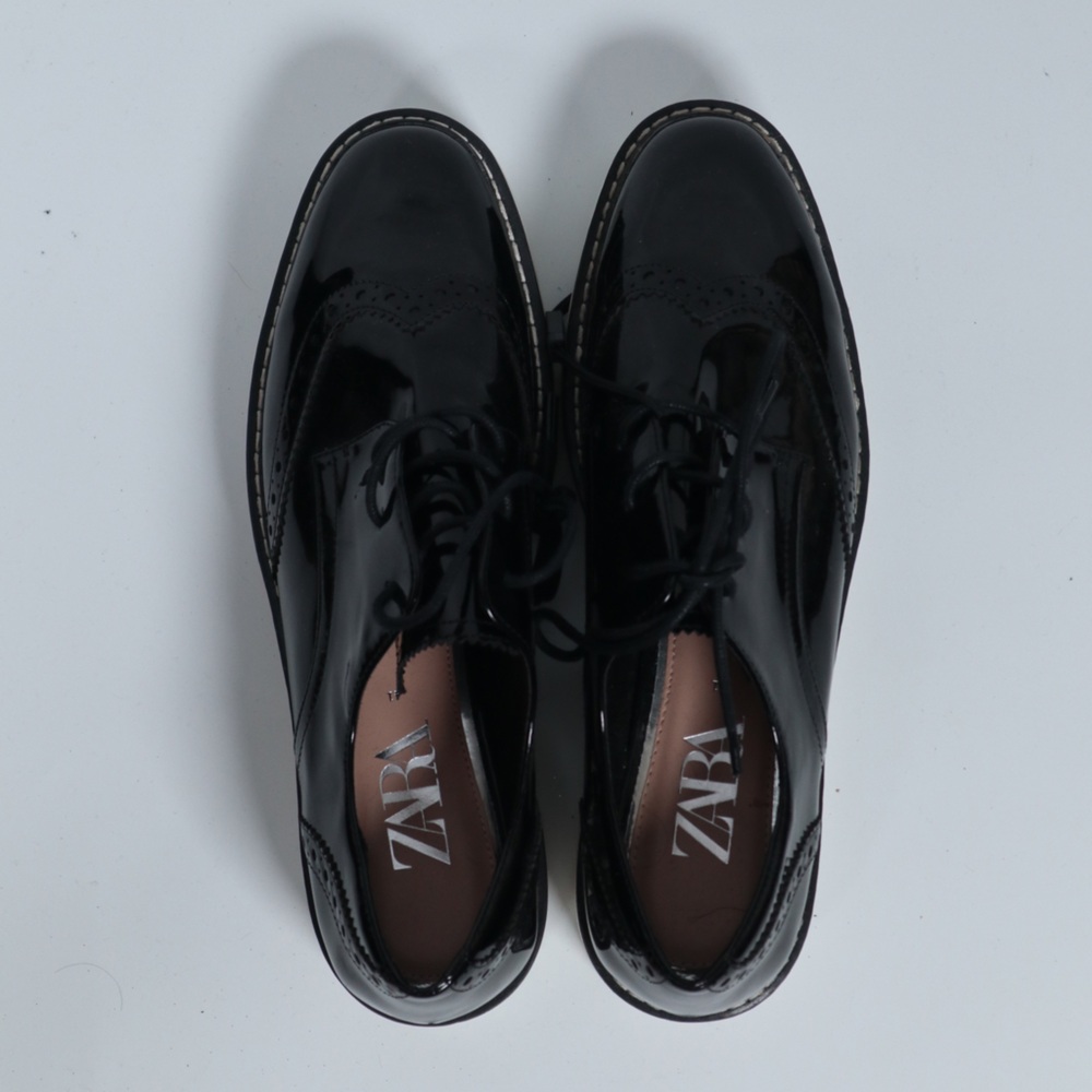 Zara Women's Black Oxford Shoes